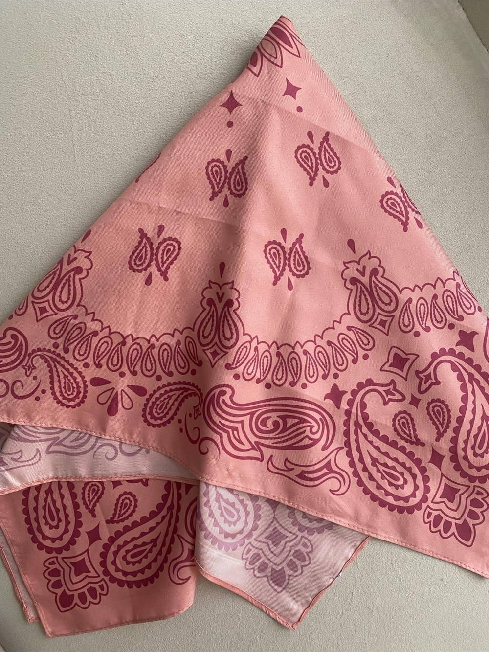 Women's Pink Paisley Bandana Scarf - Versatile Accessory
